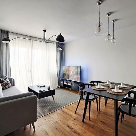 One Apartment Srem Luaran gambar