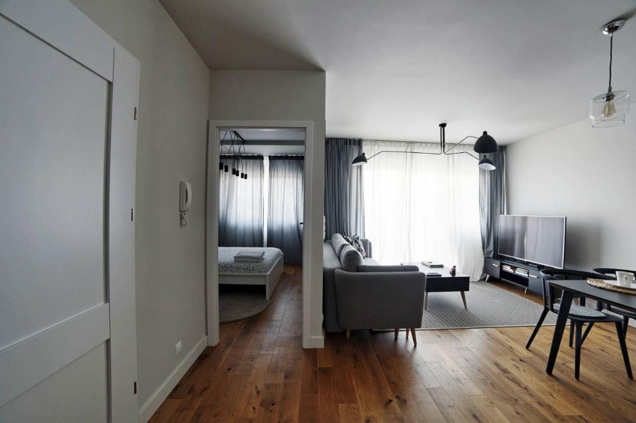 One Apartment Srem Luaran gambar