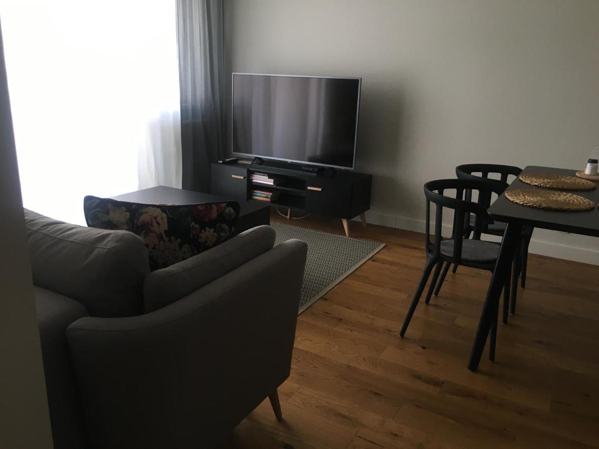 One Apartment Srem Luaran gambar